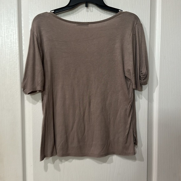Cha cha vente Sz S short sleeve faux button front top - Picture 4 of 4